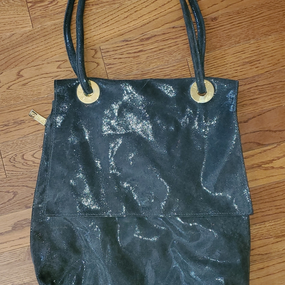 Very unique grey bag - Picture 2 of 4